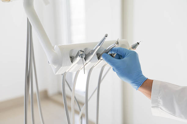 24/7 Emergency Teeth Whitening experts in Hamilton, OH